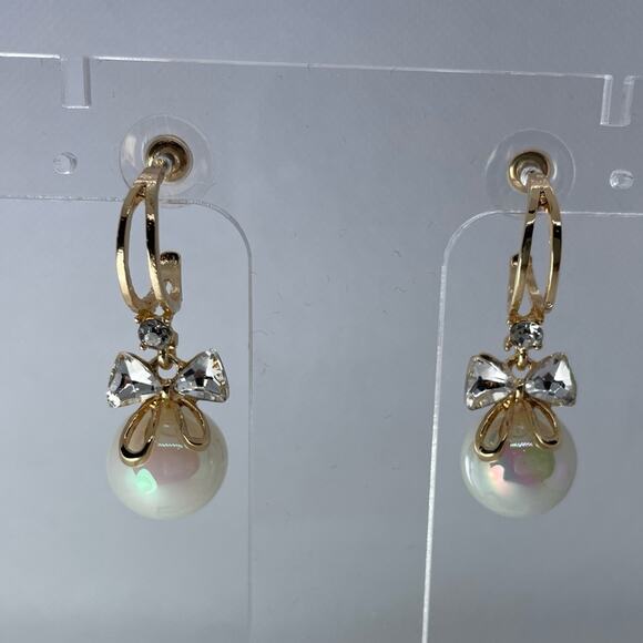 Opalescent Faux Pearl with Crystal Bow Earrings - Picture 6 of 7